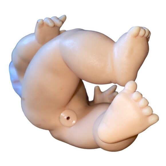 Vintage Baby Doll With Pink Lace Bonnet Blue Eyes & Articulated Limbs - Picture 7 of 12